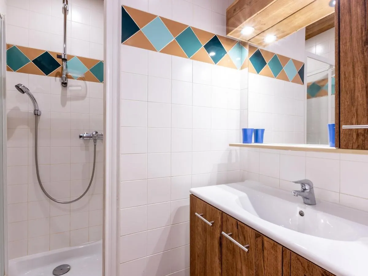 Charmant 4 Pieces En Centre Village, Proche Pistes - 8 Pers, Wifi, Parking, Balcon, Animaux Acceptes - Fr-1-437-48 La Clusaz Apartment