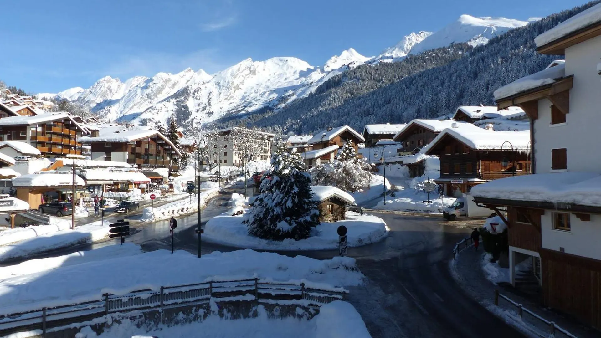 Charmant 4 Pieces En Centre Village, Proche Pistes - 8 Pers, Wifi, Parking, Balcon, Animaux Acceptes - Fr-1-437-48 La Clusaz Γαλλία